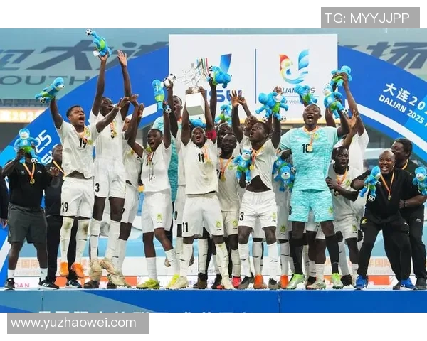 全球足球运动员身高排行揭秘 高大球星如何影响比赛表现 全球足球运动员身高排行揭秘 高大球星如何影响比赛表现