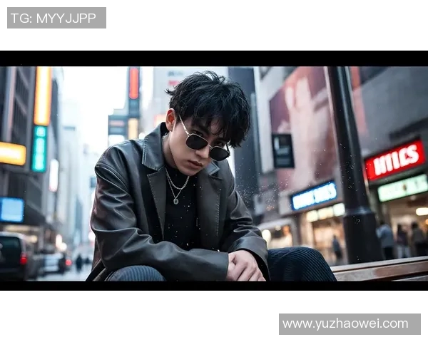 男足球星涂指甲油展现个性魅力 赛场外别样风采引热议