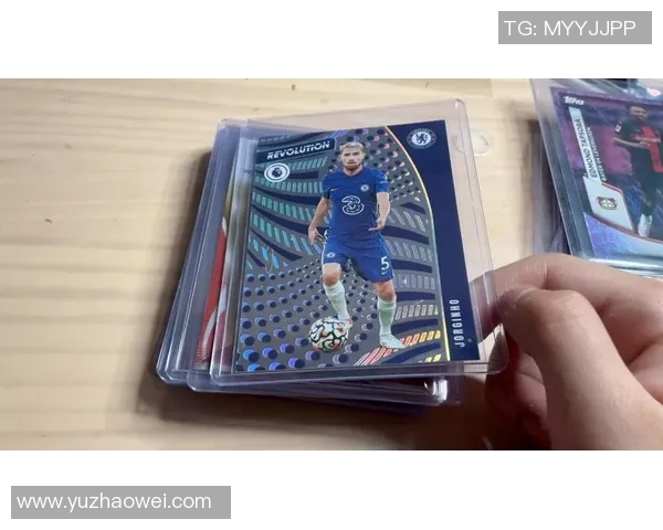 一张足球球星卡的市场价格是多少？因素分析与收藏价值解析